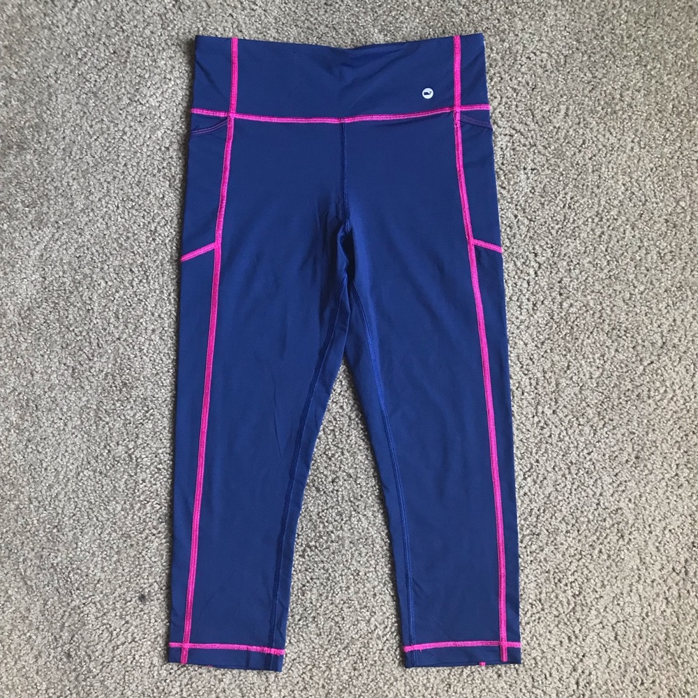Vineyard Vines Solid Performance Crop Leggings - image 2